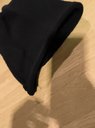 Gorro y pañuelo cuello negroy blanco