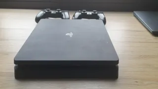 Consola Sony PS4 Rota