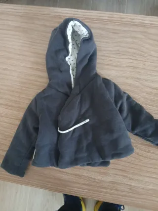 Chaqueta con cordones T.62 (3 meses)