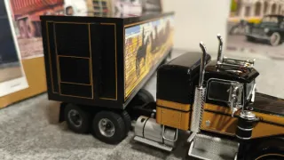 Camión Americano (oeste)