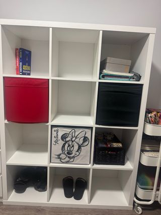 Estantería modular blanca