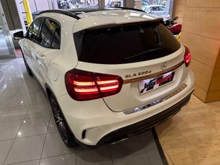 Mercedes-Benz GLA 220d 2017