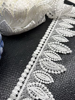 Renda Guipure Branca 7,5cm - Peça Fechada 20M