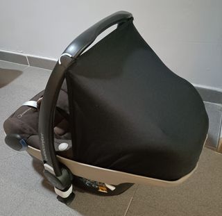 Silla de coche nido Bebeconfort con base