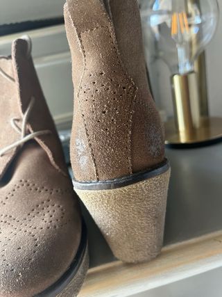 Botines Marc O'Polo ante marrones. Talla 39.