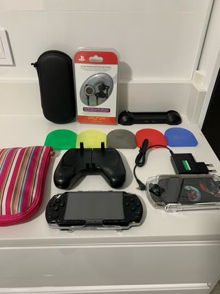 Lote Accesorios PSP 2000 Sony