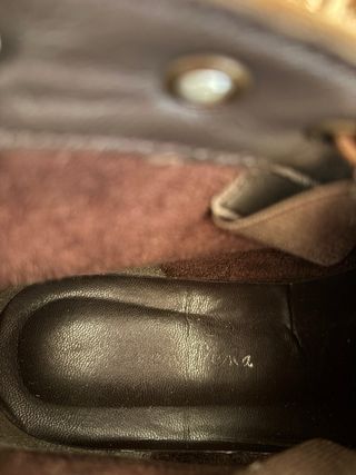 Botines Alma en Pena tachas y pedrería