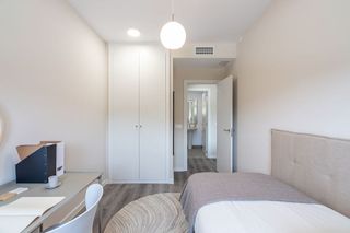 Piso en alquiler en Puerto de la Torre - Atabal en Málaga