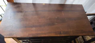 Cómoda rústica de madera