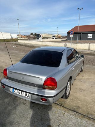 Hyundai sonata 2.5 v6