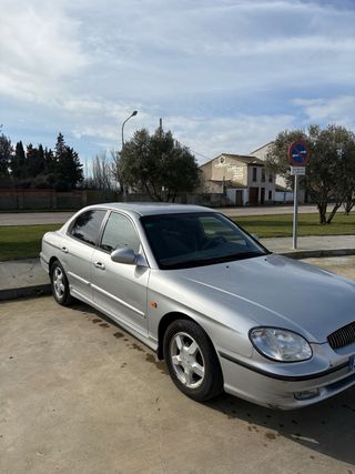 Hyundai sonata 2.5 v6