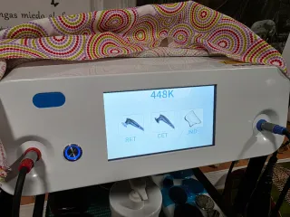 Máquina estética similar a Indiba