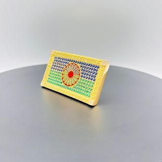 SELLO BANDERA GITANA CON CIRCONITAS. Oro 18k.