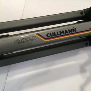 Trípode Profesional Cullmann con Bolsa