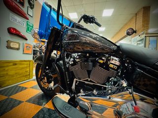 Harley-Davidson Heritage Classic Liberty