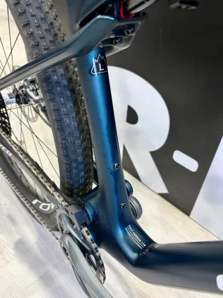 Specialized Epic Expert 2025