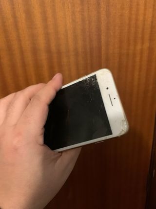 iPhone 8 Plus 64GB Plata - Pantalla Rota
