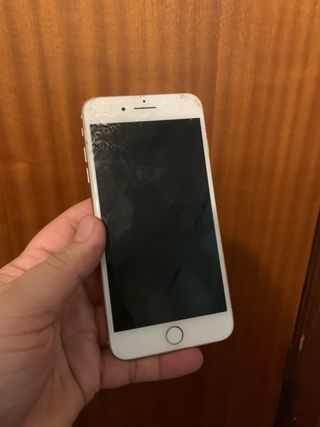 iPhone 8 Plus 64GB Plata - Pantalla Rota