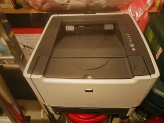Impresora HP LaserJet P2015 para piezas