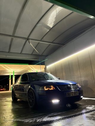 Volkswagen Passat 1.8T 150CV
