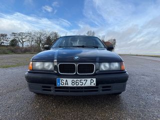BMW Serie 3 1996. 318 IS