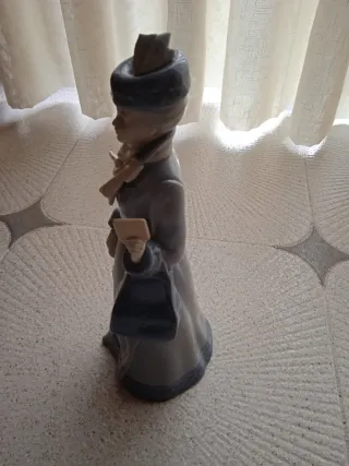 Figura Porcelana Miguel Requena 26cm