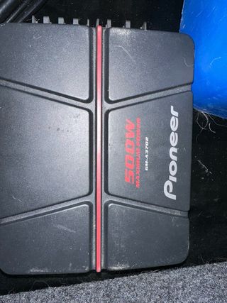 Subwoofer MTX Audio más etapa sony 500w