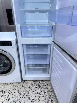 Lavaconseca y Nevera Beko con Garantía y Transport