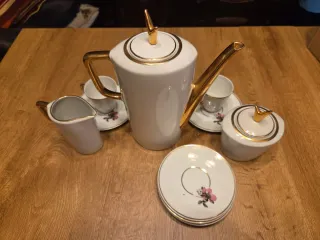 Juego de Tazas de Café Porcelana Dorada