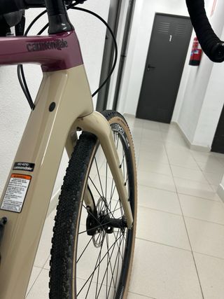 Bicicleta Gravel Cannondale Topstone Carbon Apex 1