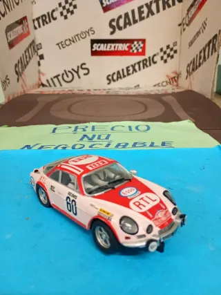 Scalextric Renault Alpine A110 con Luces