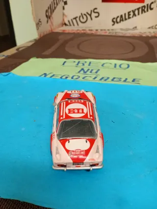 Scalextric Renault Alpine A110 con Luces