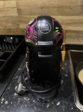 Cafetera Dolce Gusto floral