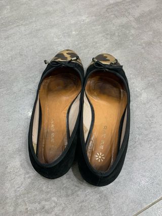 Sabrinas negras y doradas