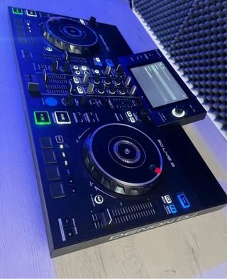 Controlador DJ Denon DJ SC Live 2 Negro Mesa DJ