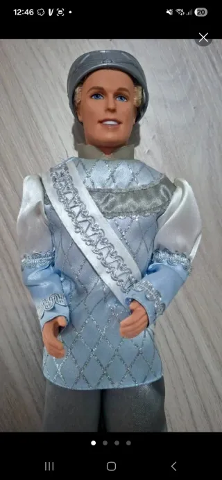 Abito Erika Principessa e Povera e ken il principe