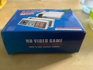 Mini console con 621 giochi HD 1080P