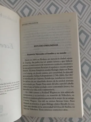 Colección libros filosofía: Descartes y Nietzsche