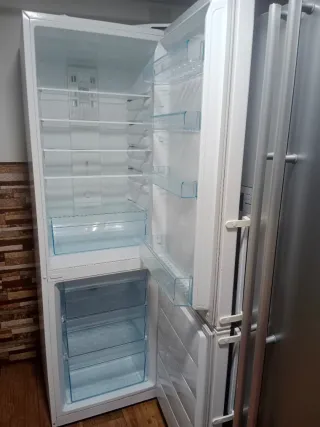 Nevera Daewoo Blanca