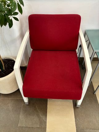 Sillones y mesa de diseño alta calidad