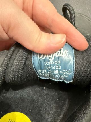 Zapatillas Buffalo London Negras Talla 39