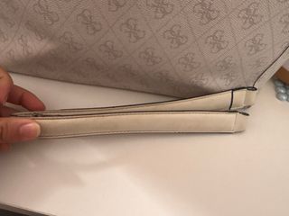 Bolso Guess USA Beige Monogram