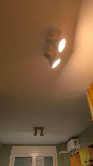 Lámpara de techo madera y metal