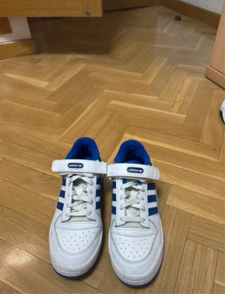 Adidas Forum Blancas y Azules