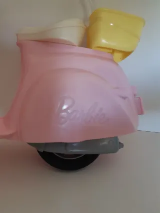 Lote 9 Barbies + 2 Motos