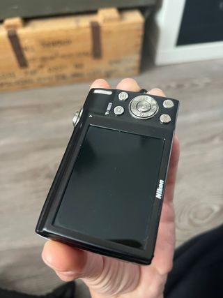 Cámara Digital Nikon Coolpix S3000 Plata