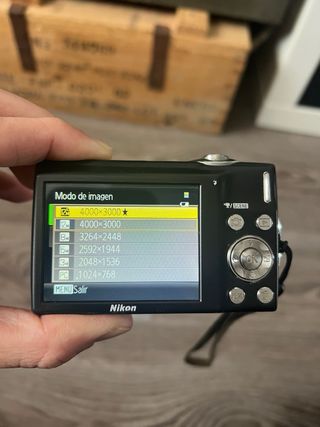 Cámara Digital Nikon Coolpix S3000 Plata