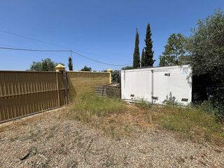 Terreno en venta en Carmona