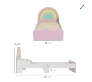 Cama infantil con diseño de arcoíris