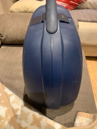 Neceser vertical azul con codigo